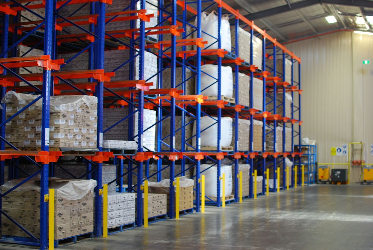 drive-in-pallet-racks samaracking
