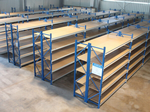 Long Span Racking in the UAE: The Ideal Solution for Versatile Storage Needs