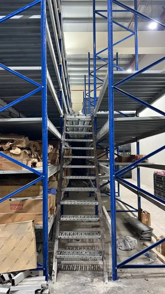 Warehouse Racking Systems in UAE