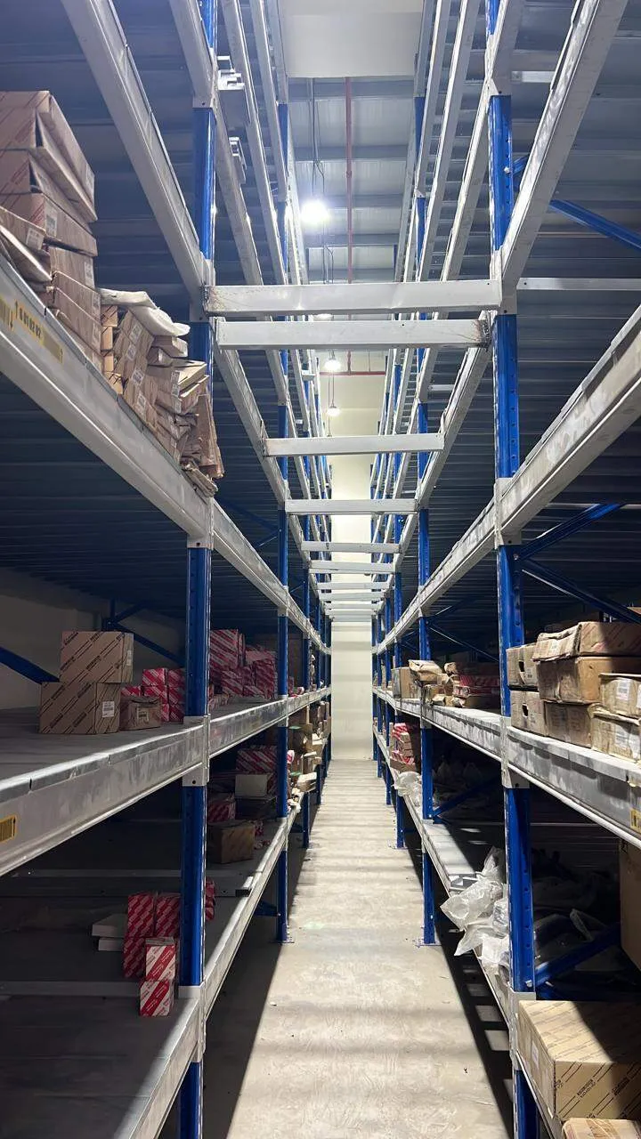 warehouse racking system in uae